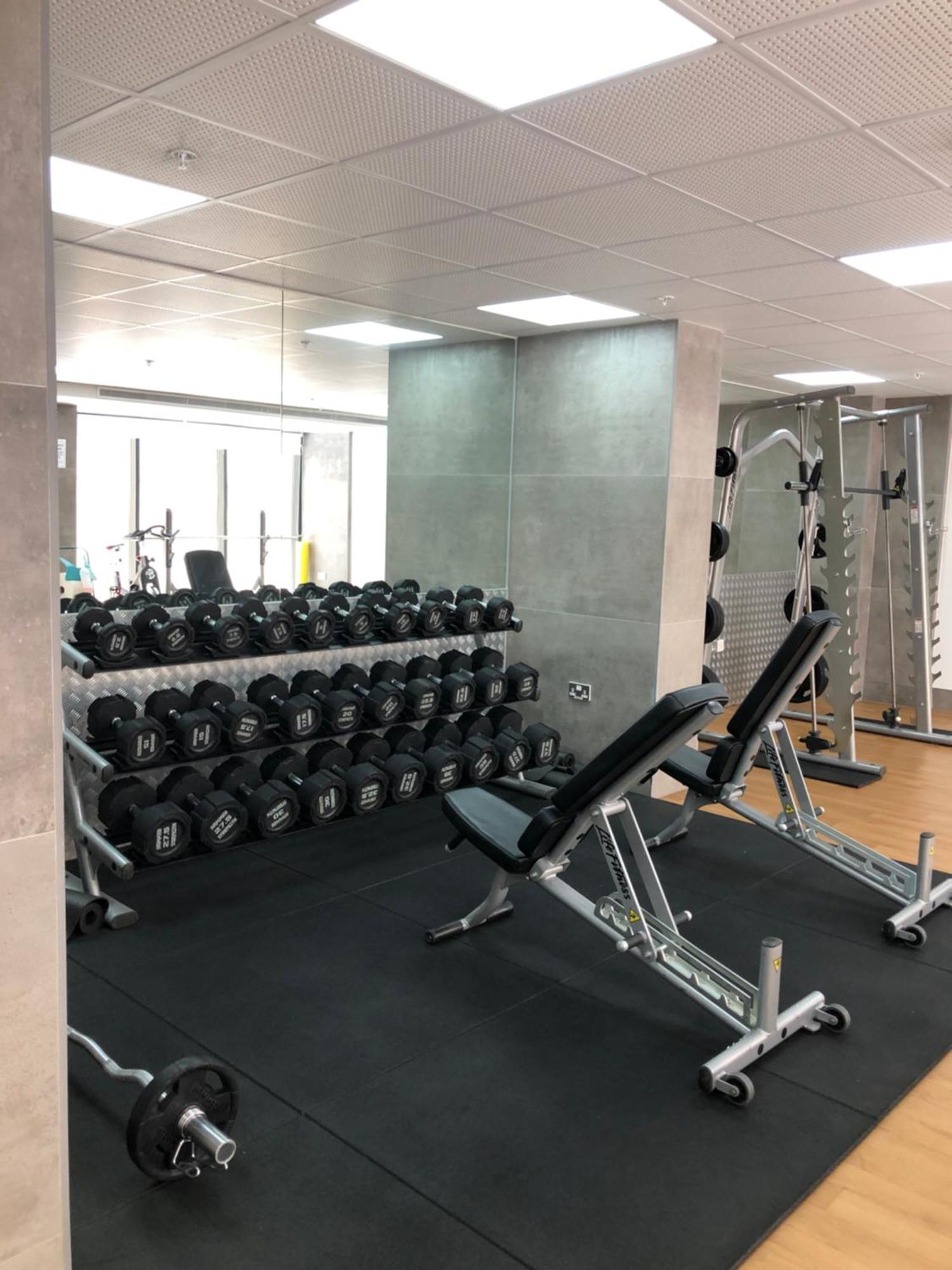 Cp High Floor Luxury Studio Sleeps 3 Gibraltar Exteriör bild